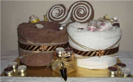 Διπλή τούρτα Βανίλια - Σοκολάτα!